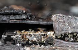 ID 222 netzwerk anschluss cpu kuehler verbrannt laptop