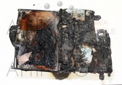 ID 225 innenseite feuer zerstoert notebook