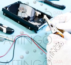 nahaufnahme extrahieren schreib lesekoepfe antistatik matte